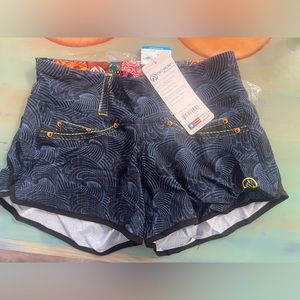 InkNBurn shorts. Size 4